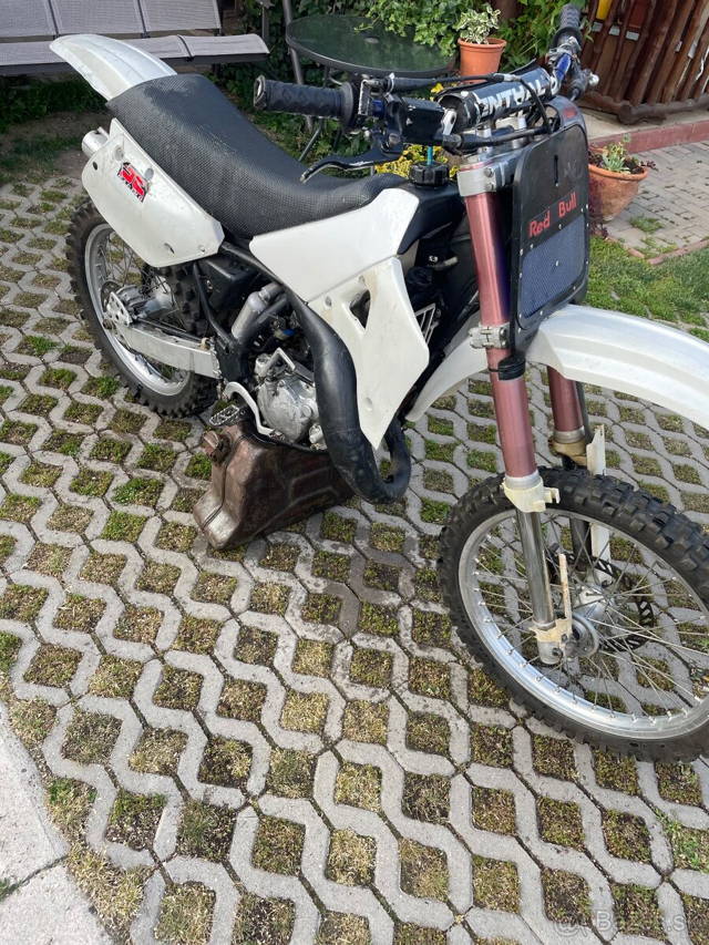 Yamaha yz 125