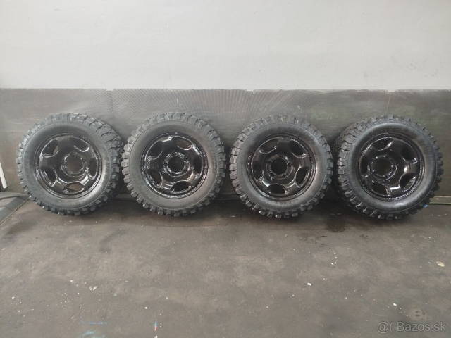 Predám offroad sadu 5x139.7 R16 235/60 R16 vzor 1cm