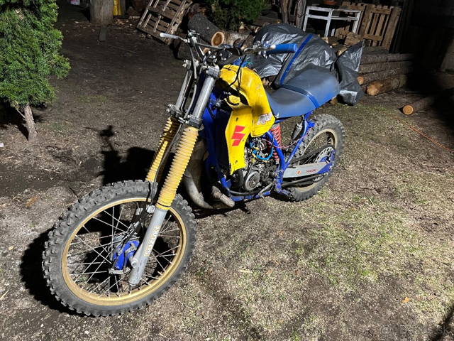 Suzuki 125