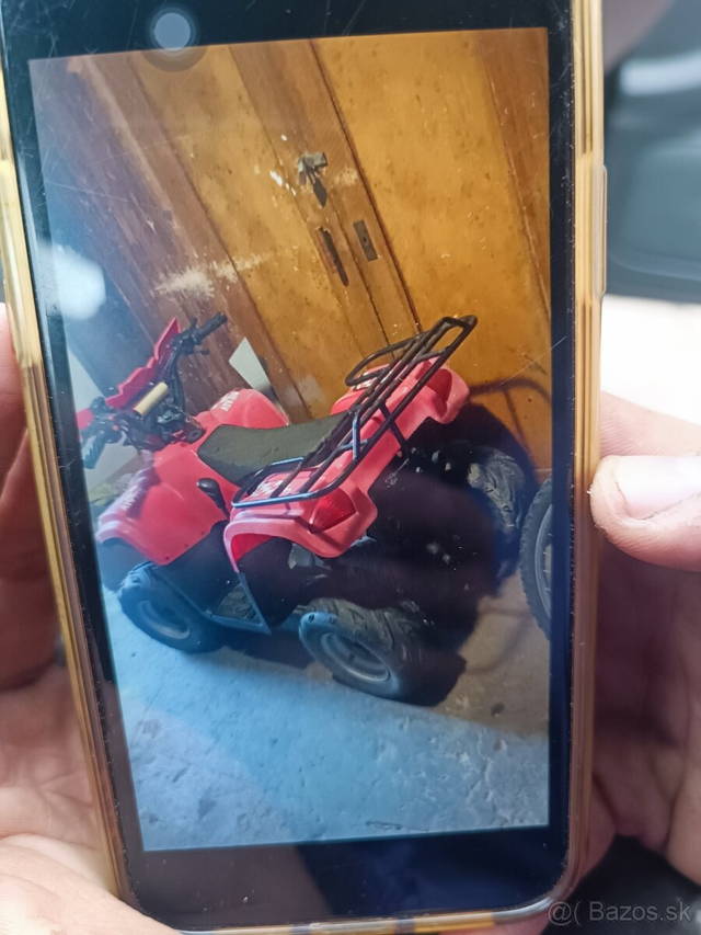 125