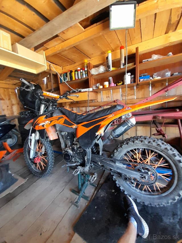 DirtBike 250