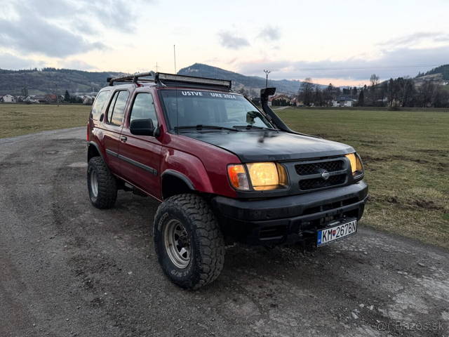 Nissan Xterra 3.3 benzín V6