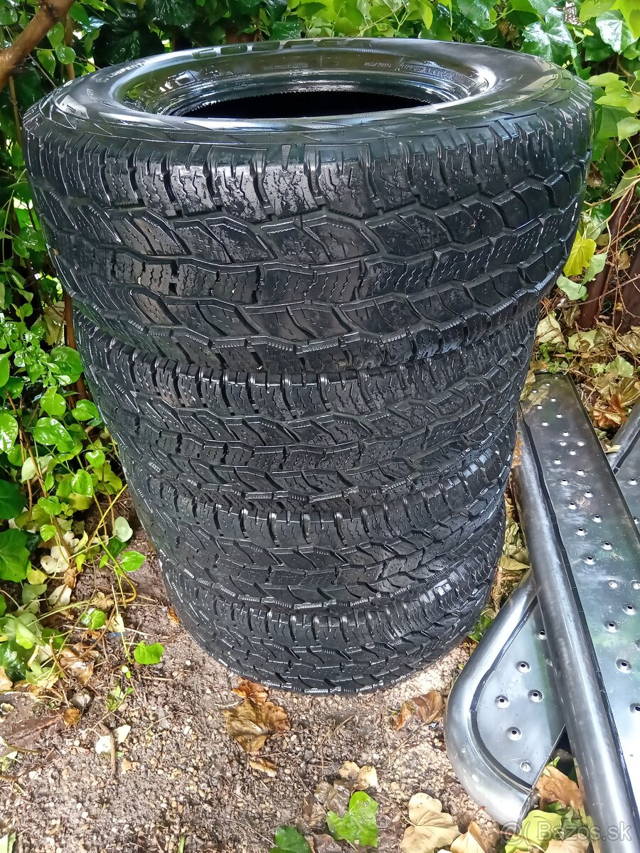 265/70R15 zimné