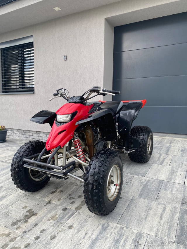 Yamaha Blaster 200 2T – spoľahlivá a zábavná štvorkolka