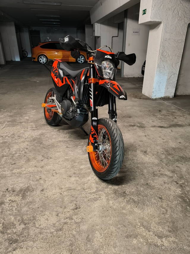 Ktm smc 690 r