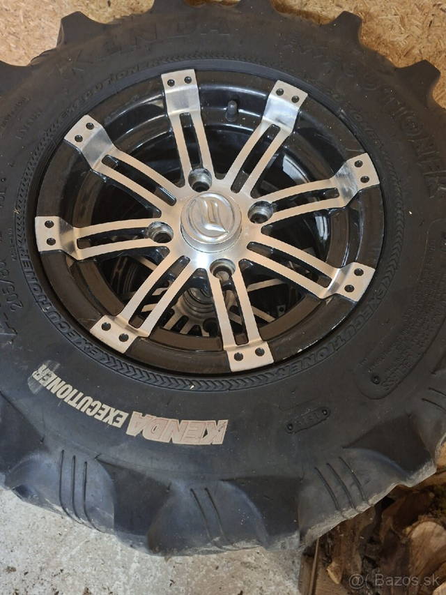 Kolesá na štvorkolku cfmoto 12"