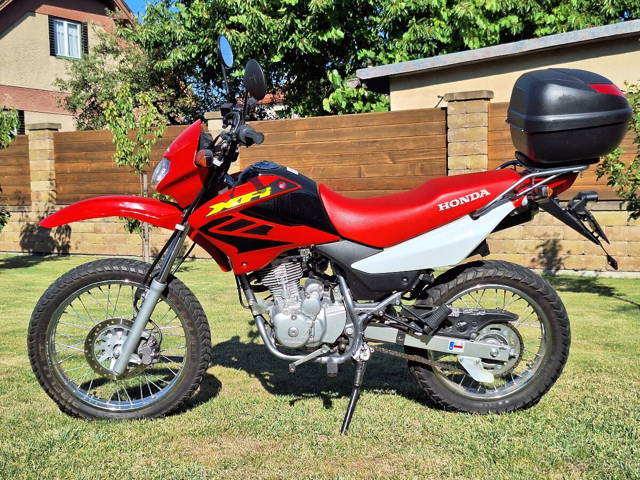 Predám Hondu XR 125 L