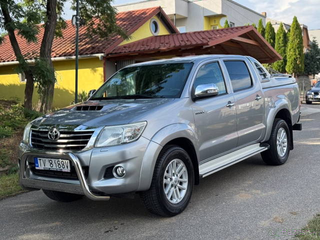 Toyota Hilux 3.0