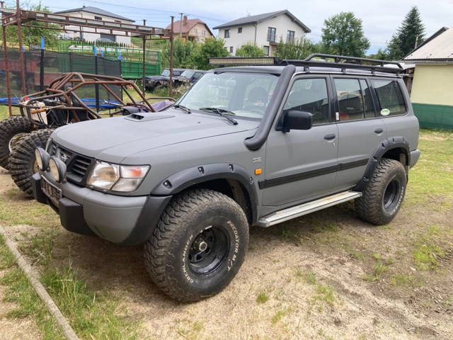 Nissan Patrol y61