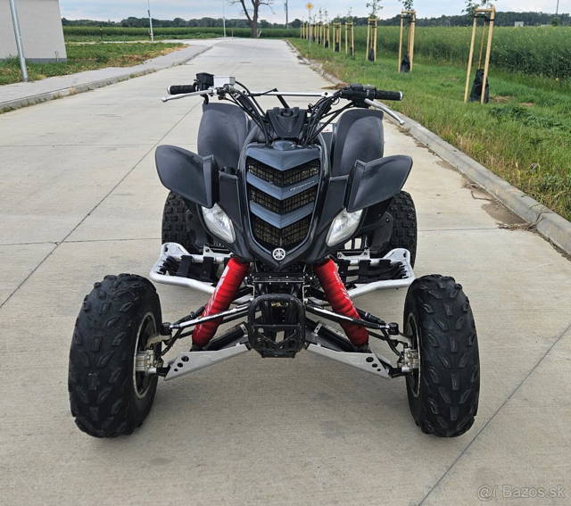 Yamaha raptor 660